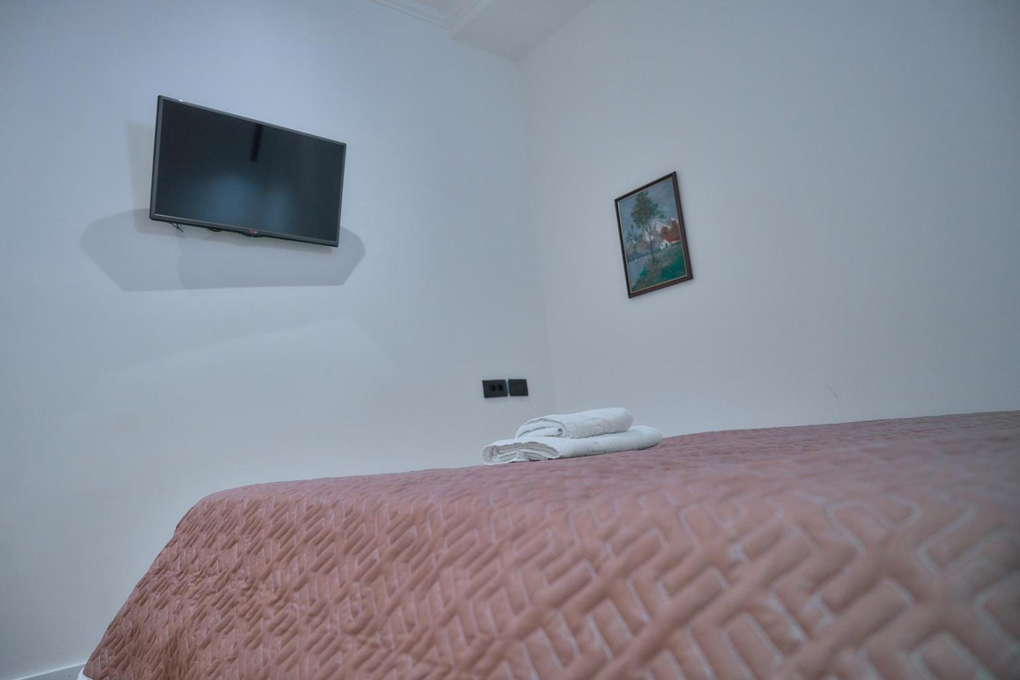 Kalpazo Inn טיראנה מראה חיצוני תמונה